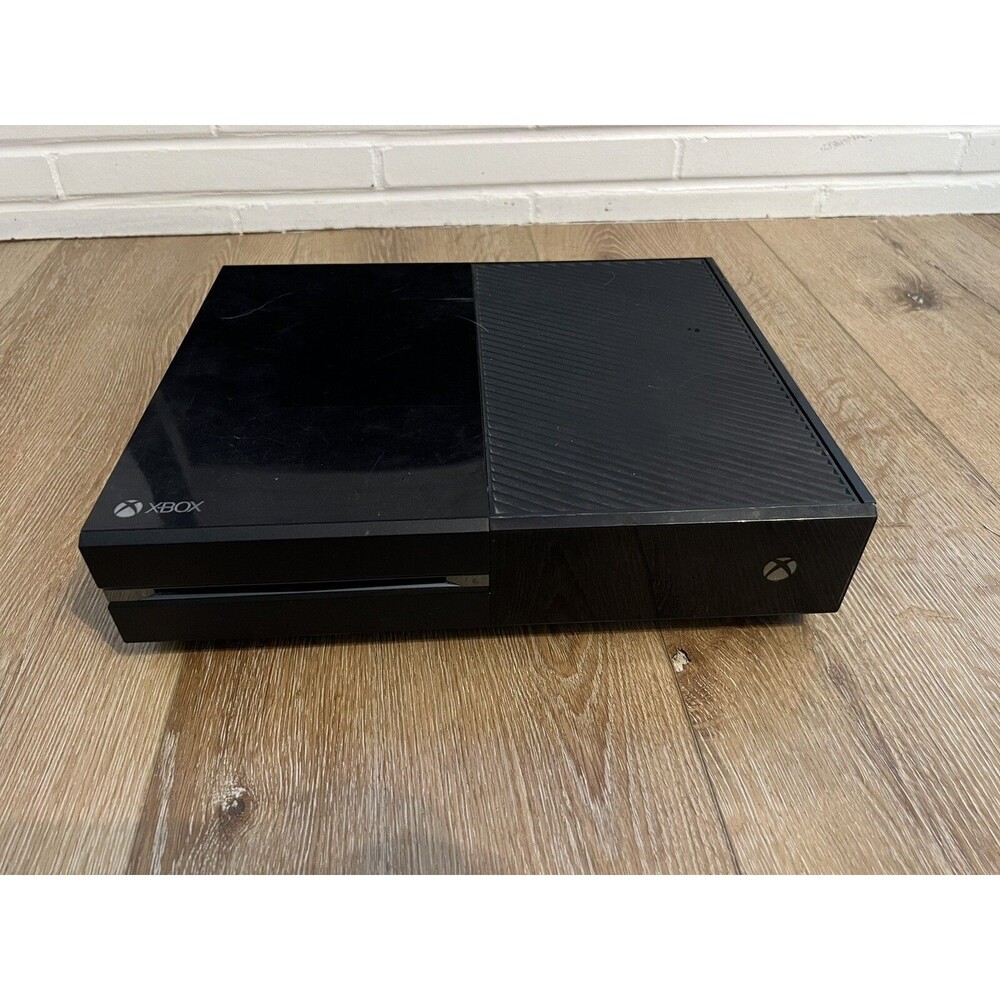 Microsoft Xbox One 1540 500GB Console Black No Power Adapter Untested